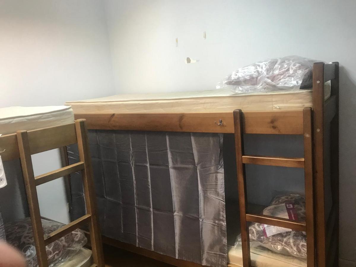 Ararat-Shulyavskaya Hostel Kiev Eksteriør billede
