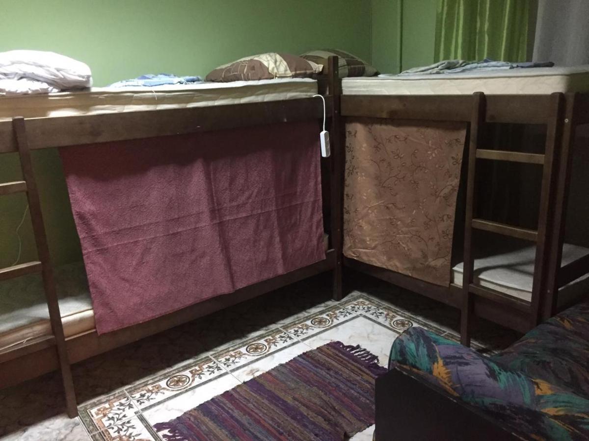 Ararat-Shulyavskaya Hostel Kiev Eksteriør billede